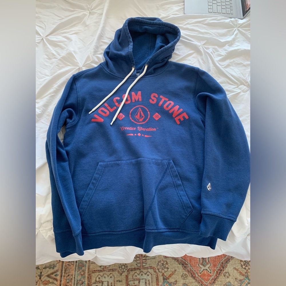 Men’s small Volcom Hoodie